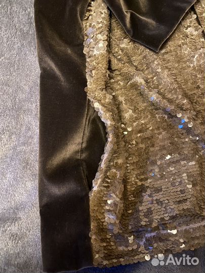 Пиджачек нарядный 44-46