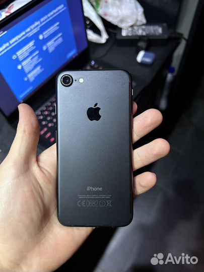 iPhone 7, 32 ГБ