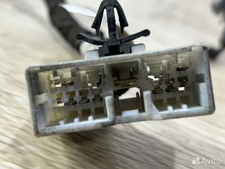 Проводка двери багажника Kia Ceed универсал G4FC