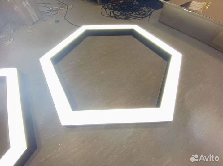 Светодиодная люстра
