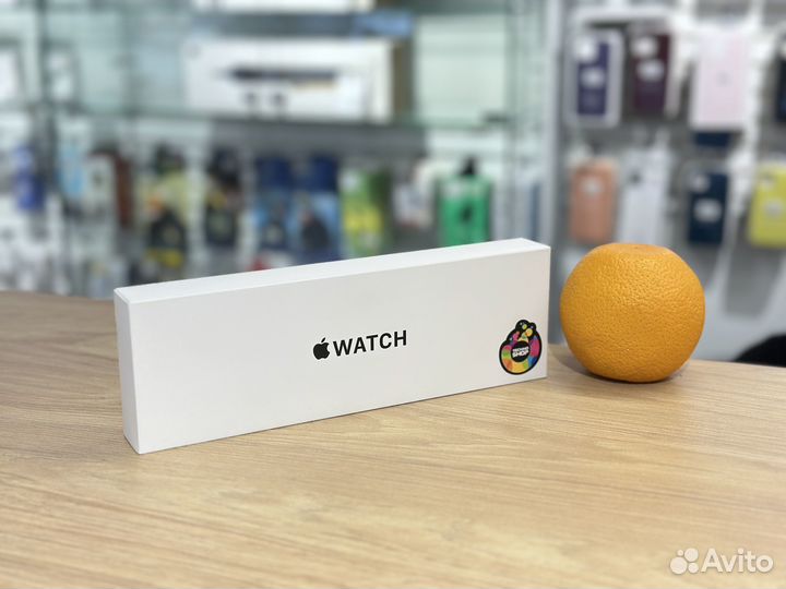 Apple Watch SE 2024 40mm Midnight Sport Band S/M