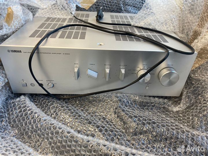 Музыкальный центр