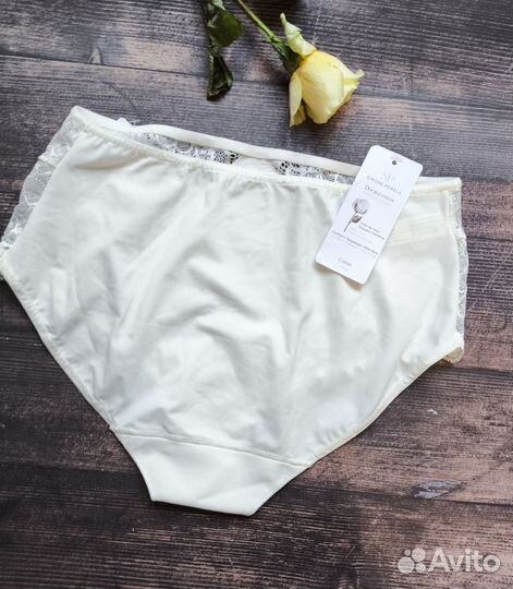 Трусы женские Simone Perele 46