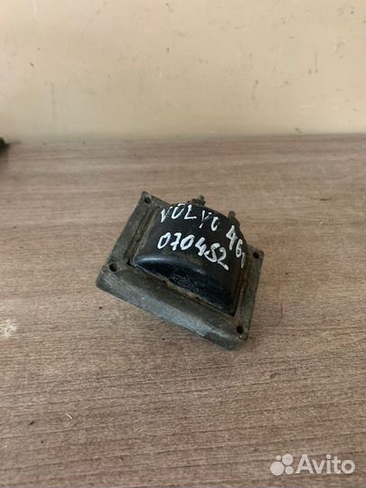 Катушка зажигания Volvo 460