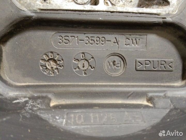 Руль Ford Mondeo 3 седан 1.8 2005