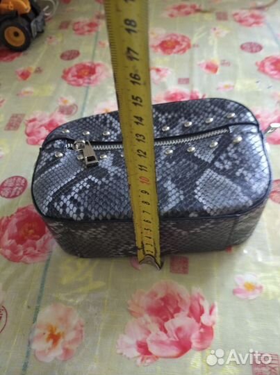 Сумка кроссбоди