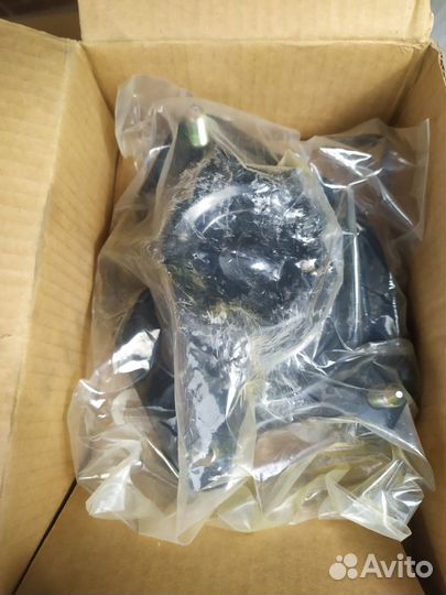 Продам запчасти на Mitsubishi Galant