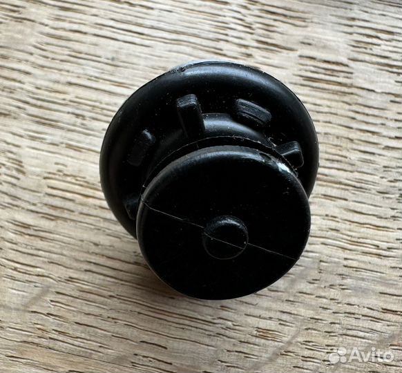 Клипсы крепления обшивки двери Audi VW Ford Skoda