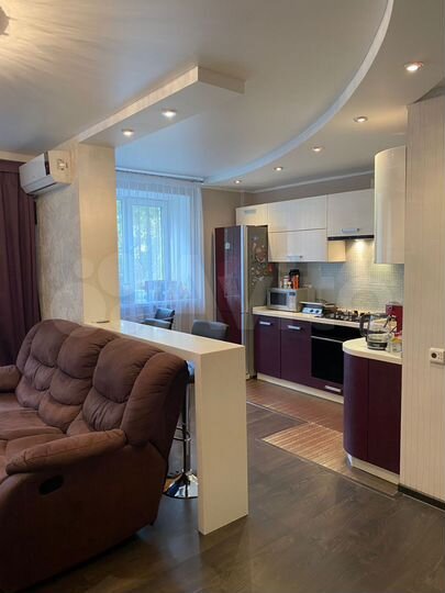 3-к. квартира, 75,4 м², 3/10 эт.