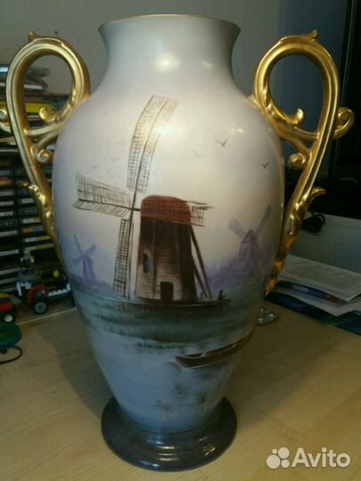 Ваза антикварная керамическая с росписью