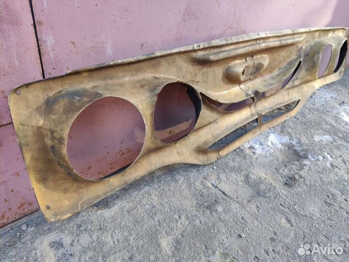 Накладка решетки радиатора ваз 2106