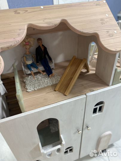 Кукольный домик для барби