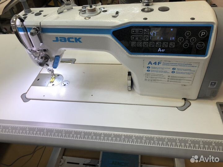 Швеи на трикотаж