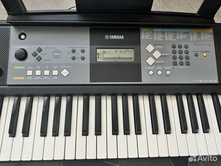 Синтезатор yamaha psr e233