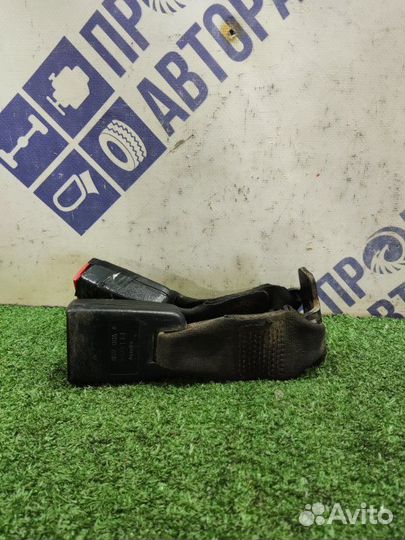 Ответная часть ремня безопасности задняя правая