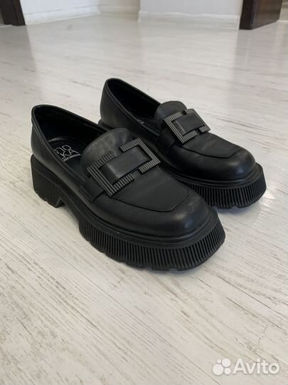 Лоферы женские 36 размер