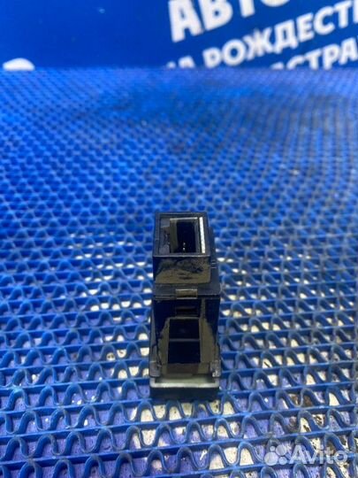 Кнопка птф Mazda 6 Gg лифтбэк 2003