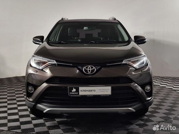 Toyota RAV4 2.2 AT, 2018, 185 000 км