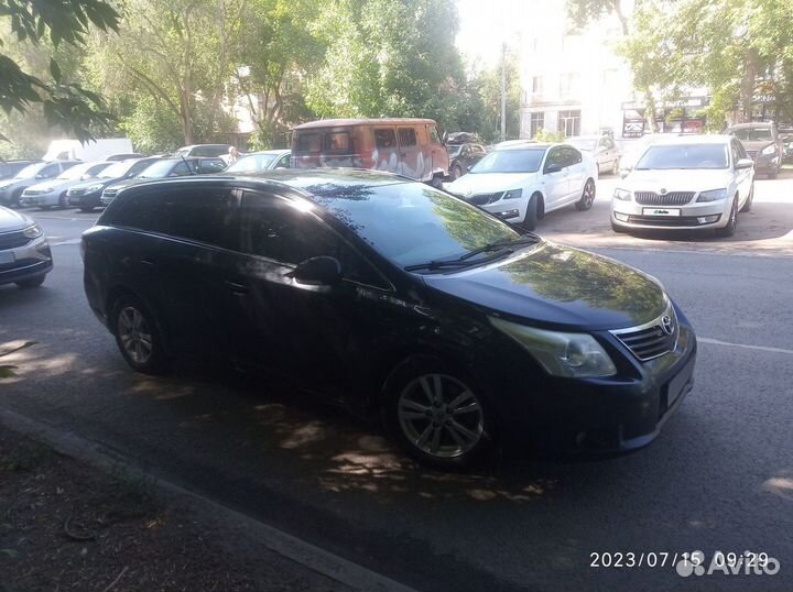 Toyota Avensis 1.8 МТ, 2009, 412 000 км