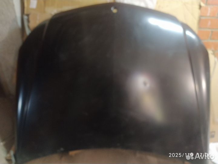 Капот Mercedes W204 с 2007