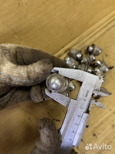 Колесные гайки