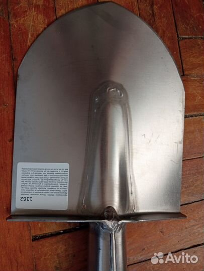 Лопата титановая