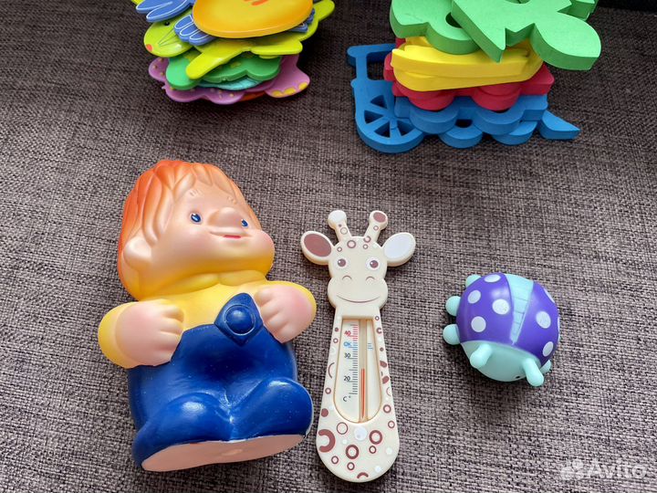 Игрушки для ванной мини коврики и пр