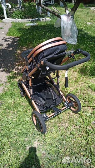 Коляска 2-в 1лежаили ляска быстрая