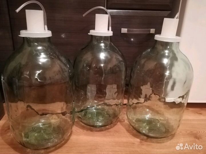 Банка с гидрозатвором 10-и литровая