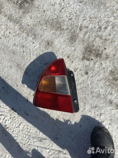 Фонари на hyundai accent 2