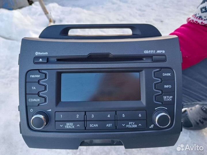 Магнитола штатная с Bluetooth Kia Sportage