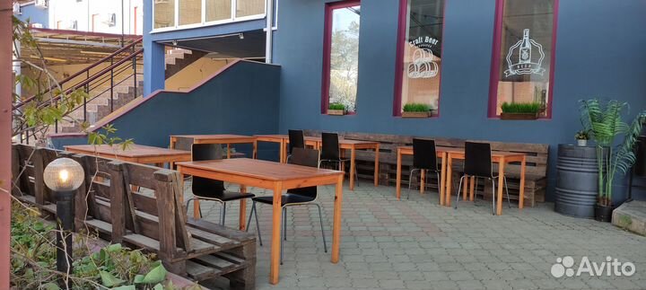 Пиво бар, пицца, кафе, 4 помещения, летник, кухня