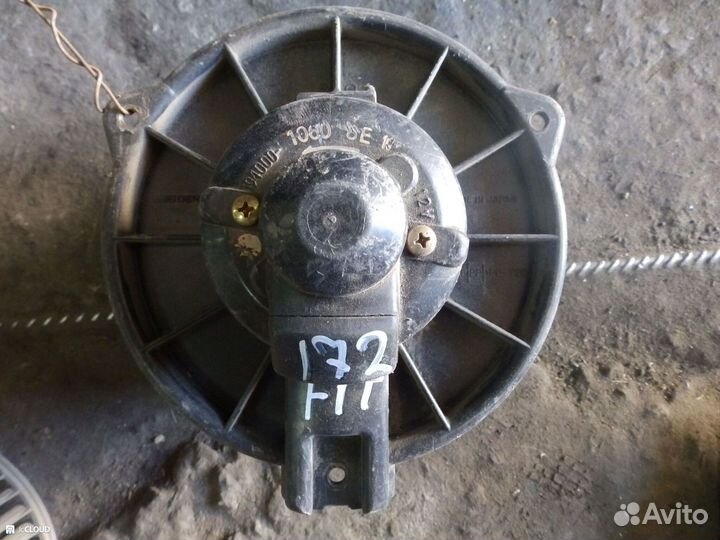 Мотор печки на honda FIT GD1