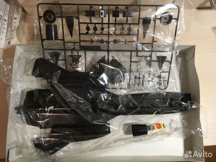 Модель самолета Lockheed SR-71 A Blackbird. 1:72