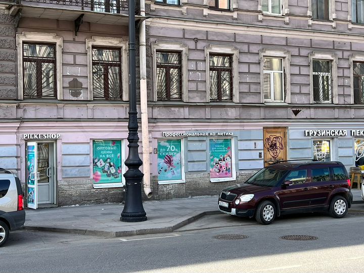 110м² проходное у м.Лиговский проспект