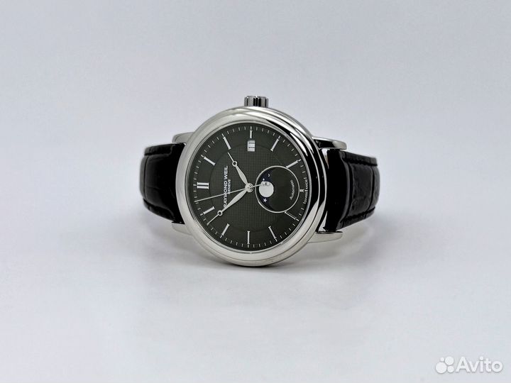 Швейцарские часы Raymond Weil Maestro Moon Phase