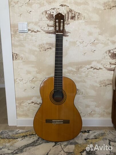 Гитара Yamaha C40