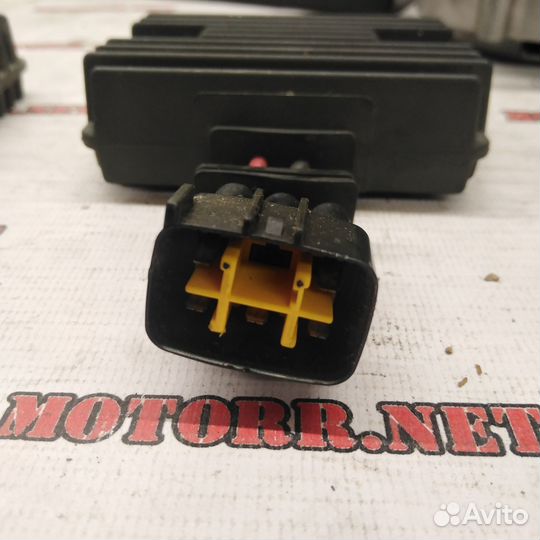 Реле регулятор плм sh678ra