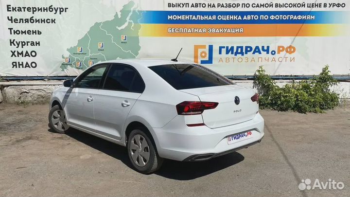 Кронштейн блока системы глонасс Volkswagen Polo (Mk6) 5JA971856A