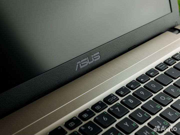 Ноутбук Asus 4 ядра, 8Гб, SSD 256Гб