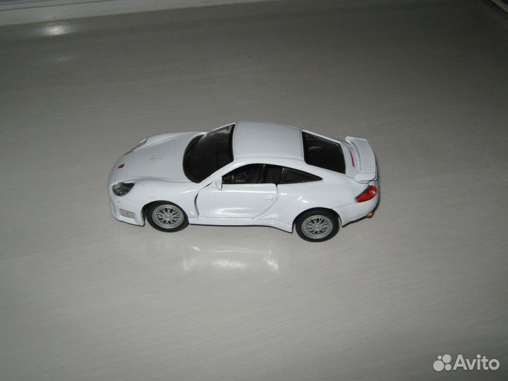 Модель автомобиля Porsche 911.GT 3 