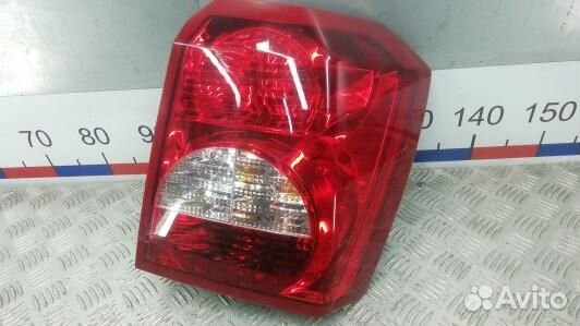 Фонарь задний правый dodge caliber (6BR15MY01)