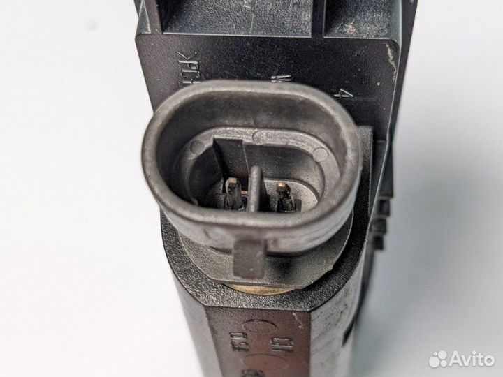 Фонарь подсветки номера задний Opel Astra H купе