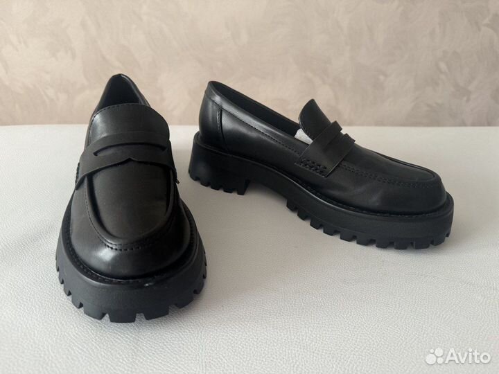 Обувь, лоферы женские Stradivarius