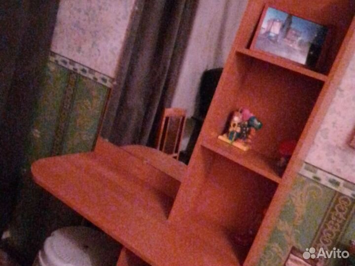Стол парикмахерский профессиональный