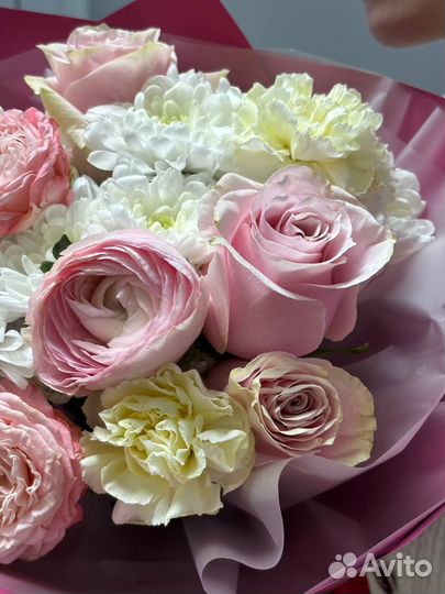 Розы. Букеты из пинк мондиаль
