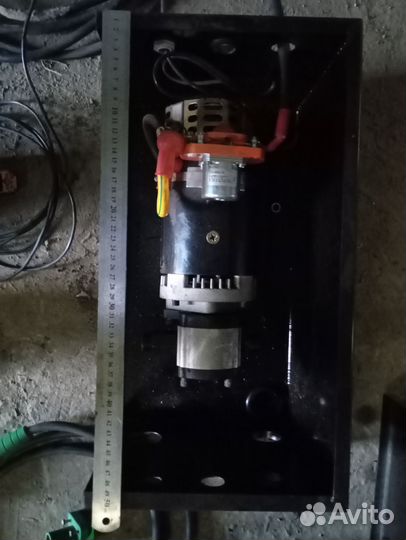 Гидростанция