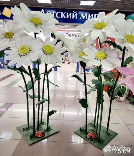 Большие цветы, светильники