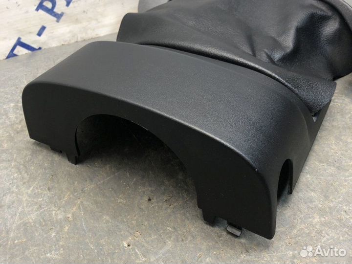 Кожух рулевой колонки Ford Focus 3