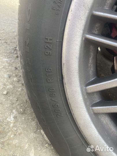 Pirelli Cinturato P7 205/60 R16